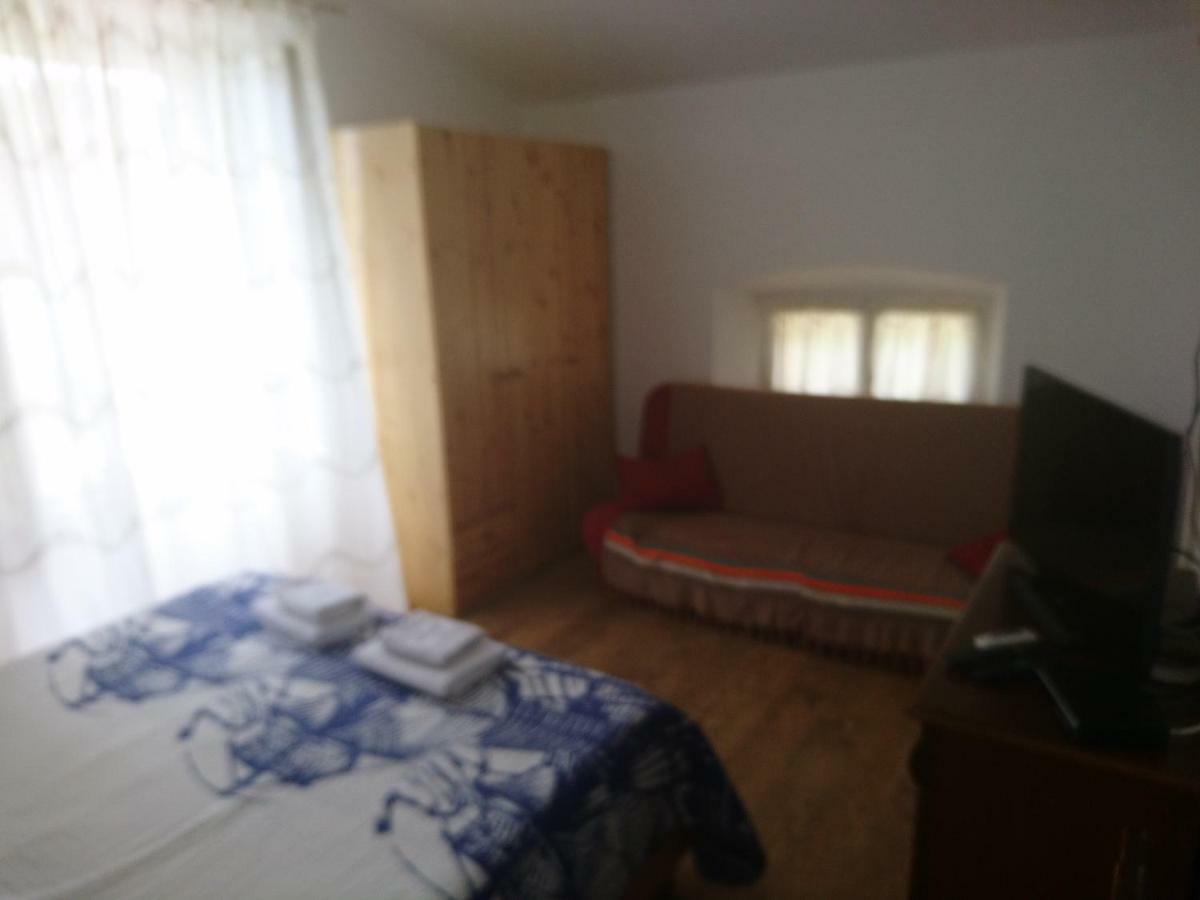 Apartment Dalmatinac Ivo Polače 外观 照片